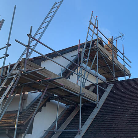 Chimney scaffolding